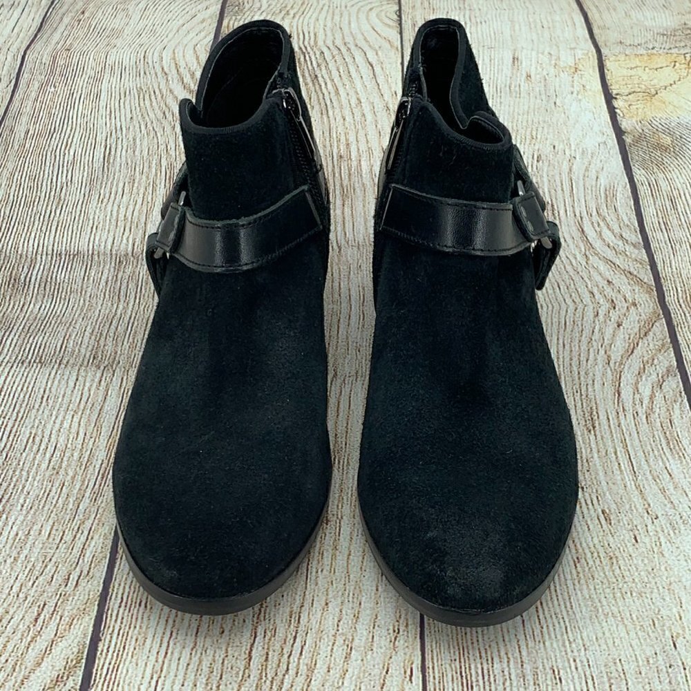 Sam Edelman Black Ankle Boots w/ Inside Zipper - Picture 4 of 11